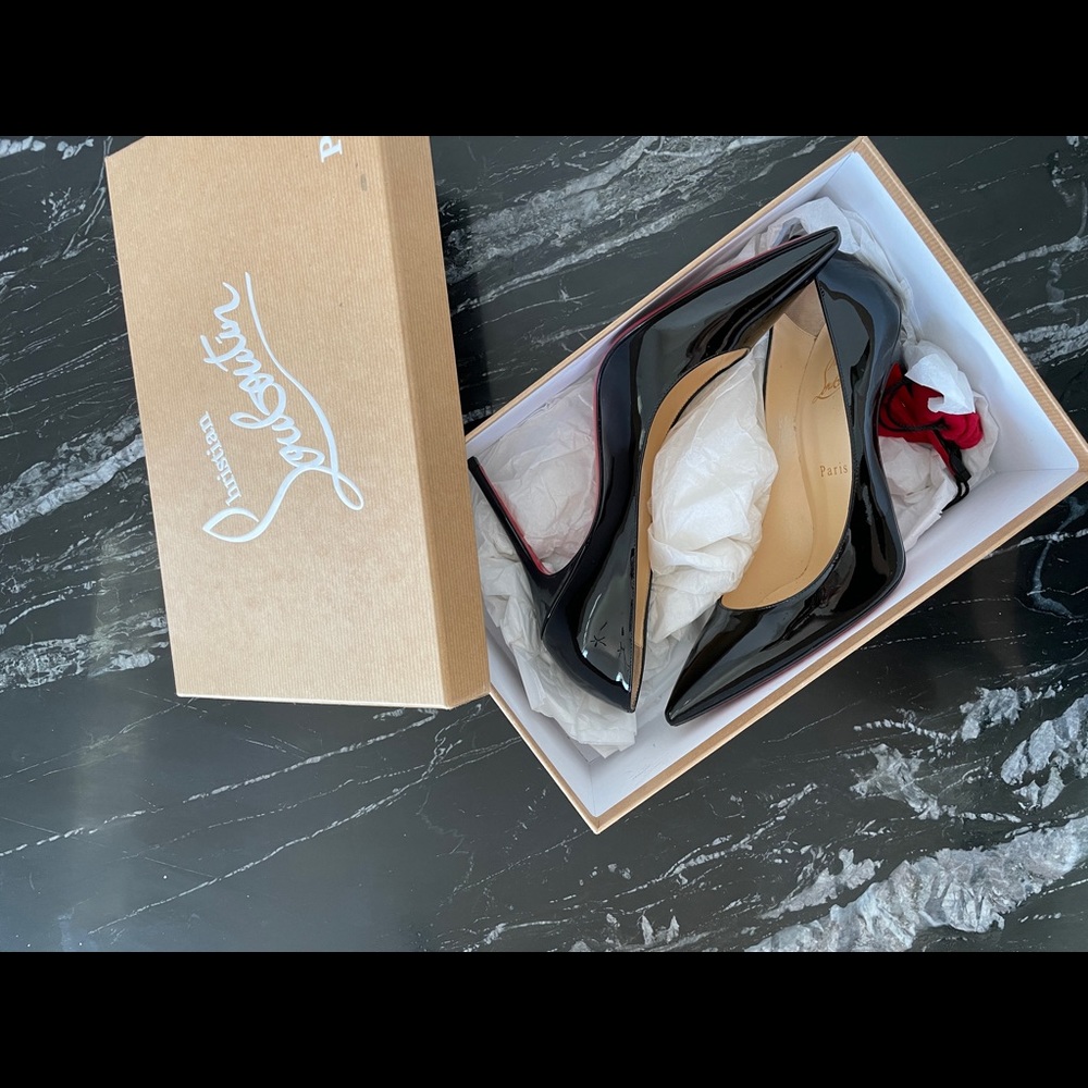 Christian Louboutin Decolette 554 Black patent pump heel sz 38 7.5 8 - Picture 3 of 9